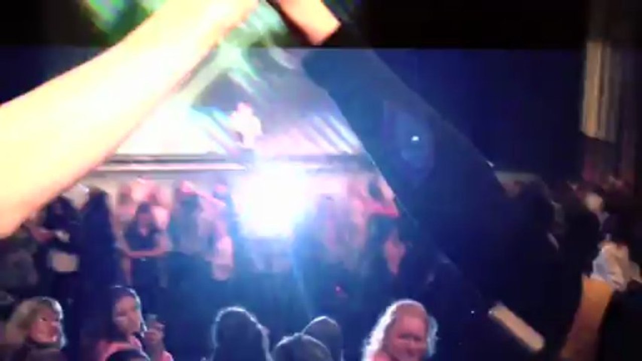 Группа Герои "Пока мы молоды" LIVE(Нижн.Новг.25.11.2012.)