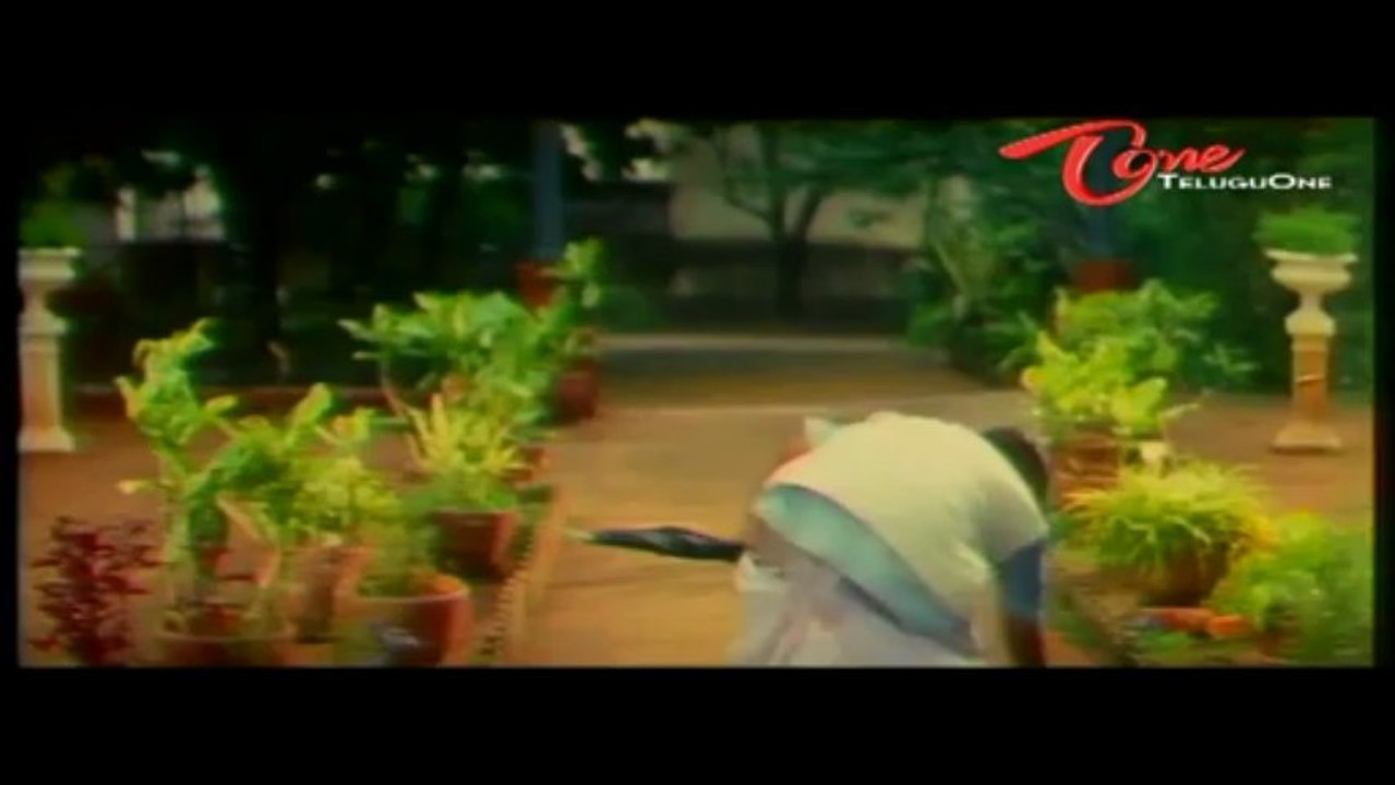 Hilarious Scene Between Saradhi - Rallapalli