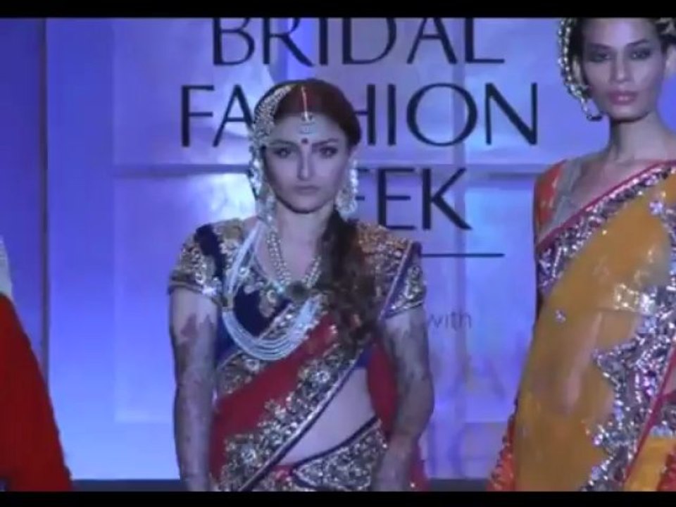 What is boring for Soha- marriage or Kunal?