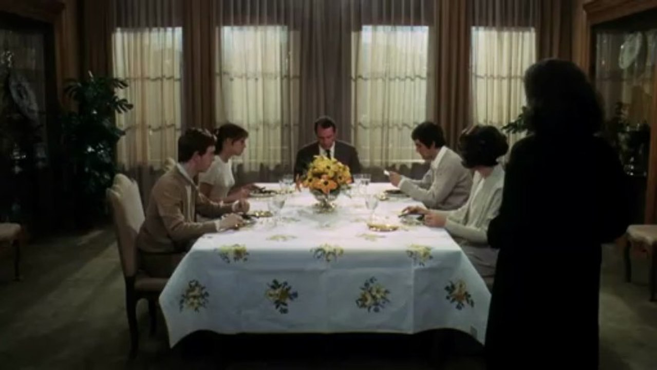 Théorème ( bande annonce VO )