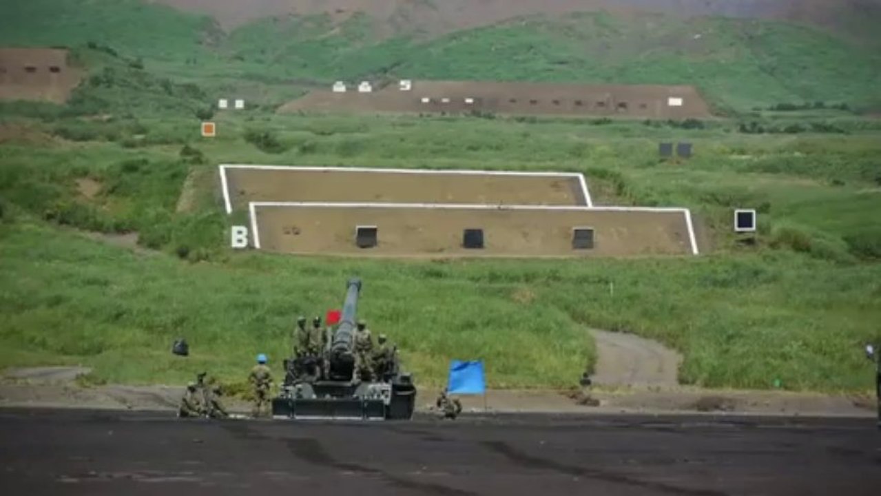 Japão realiza exercícios militares