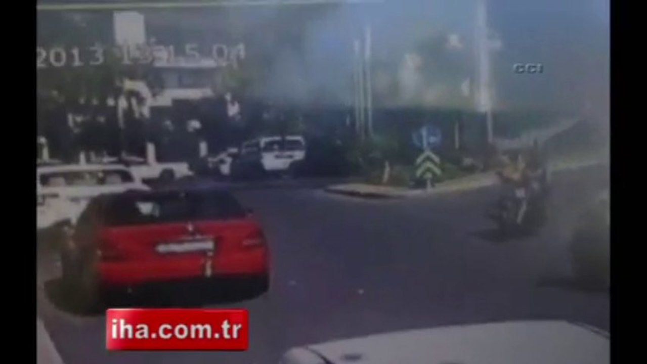 Kıvanç Tatlıtuğ Kaza Görüntüsü...