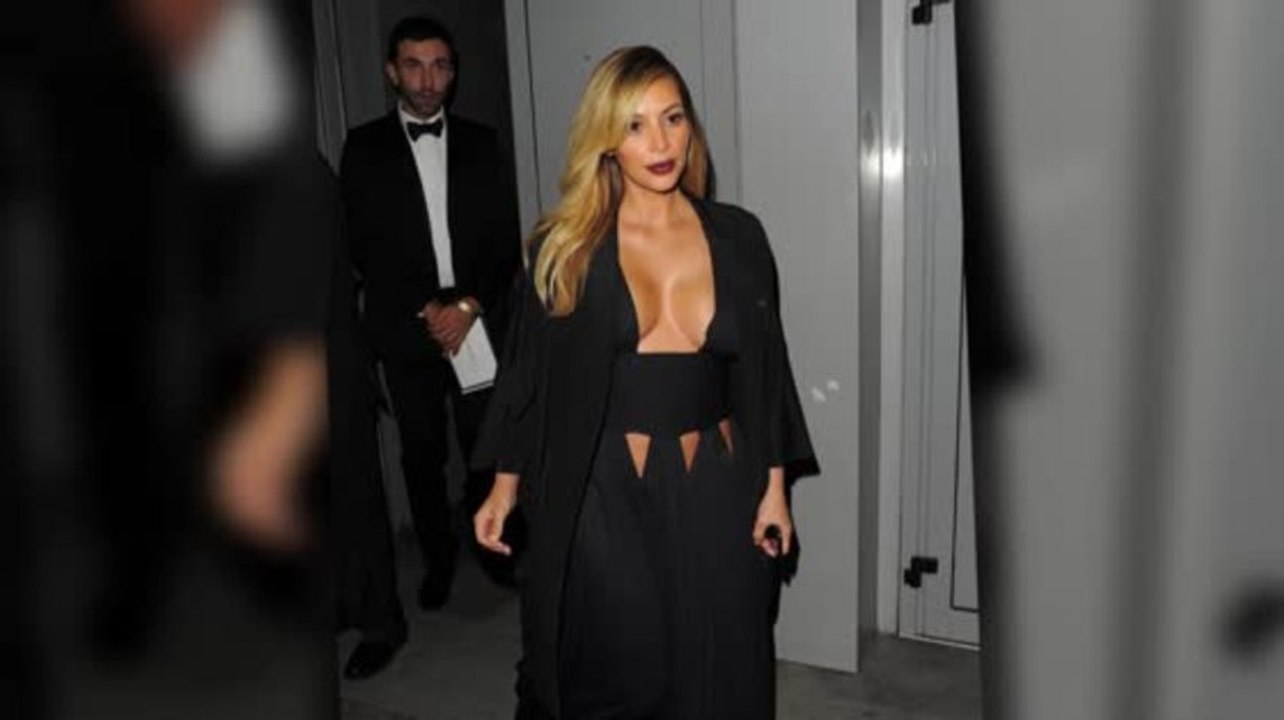 Kim Kardashian traut sich was