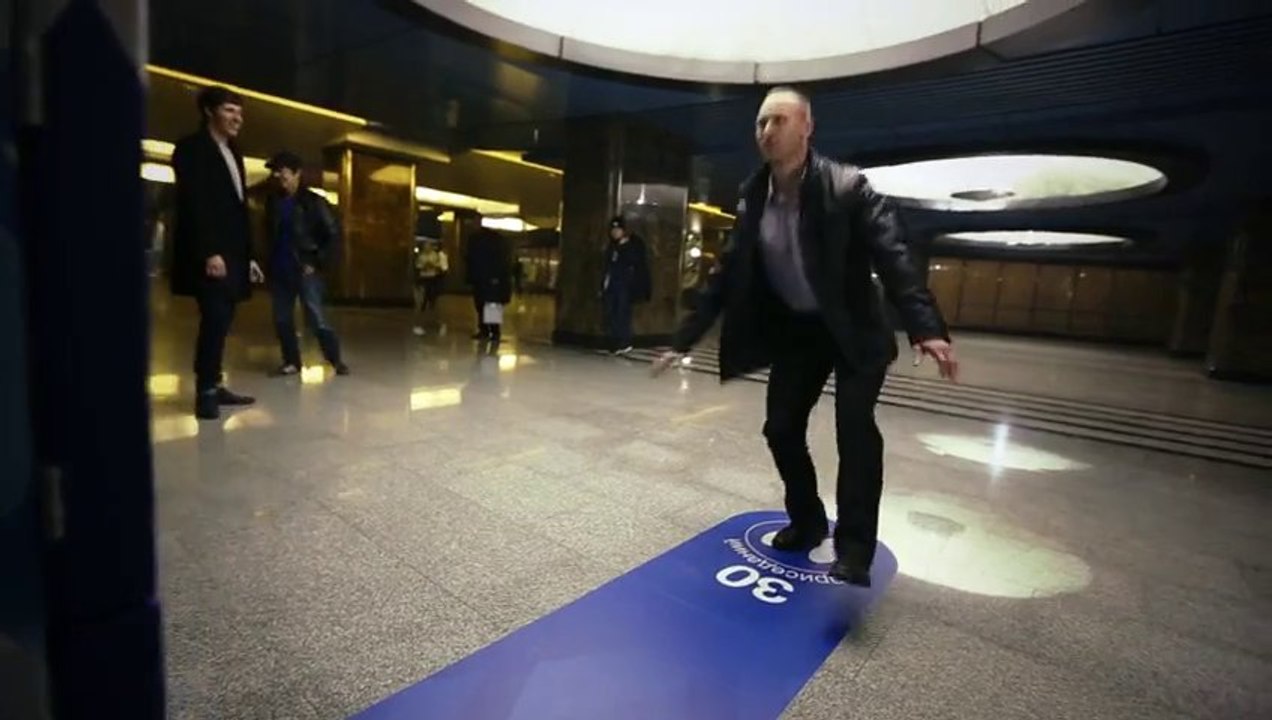 Moscow Subway Ticket Machine Accepts 30 Squats As Payment