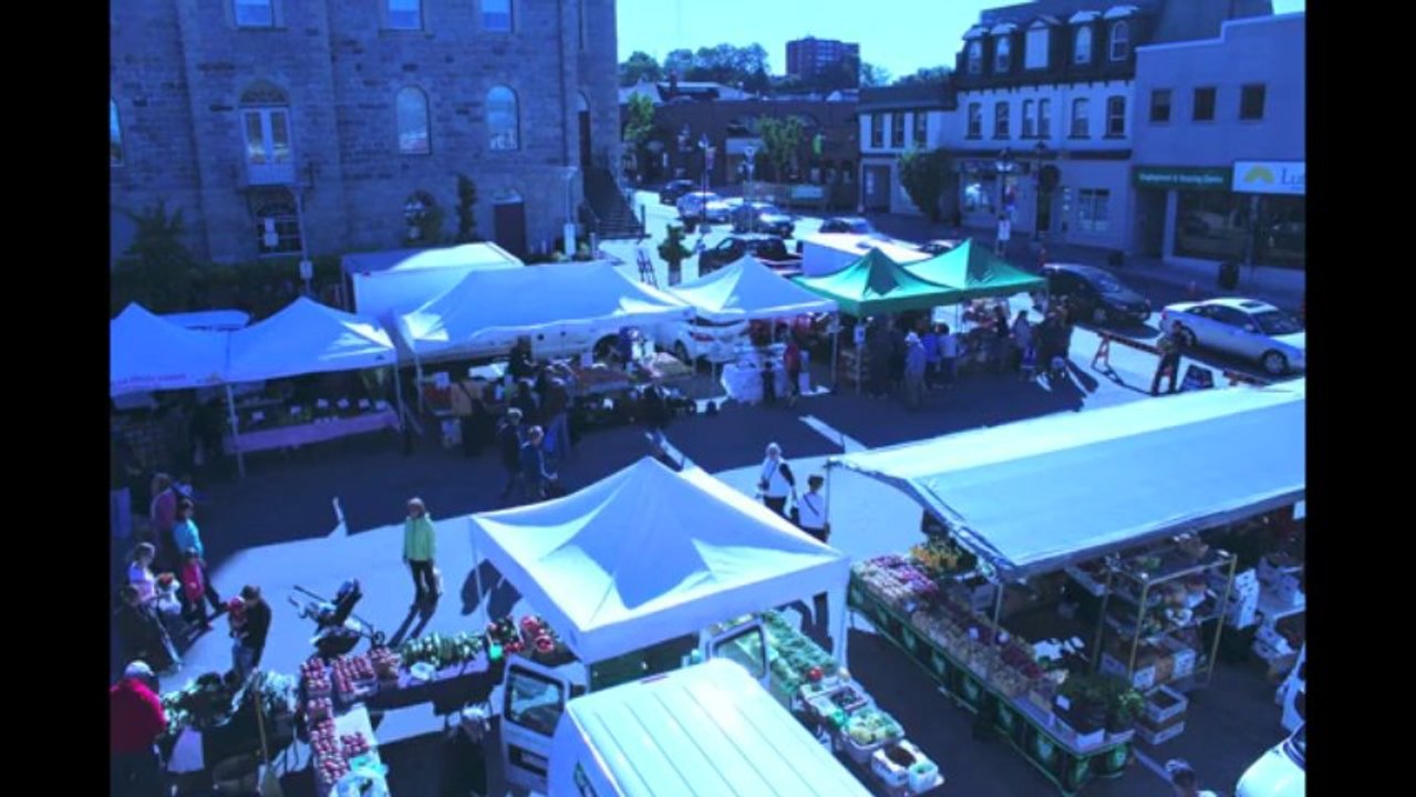 Cambridge Farmer's Market in Cambridge, MA