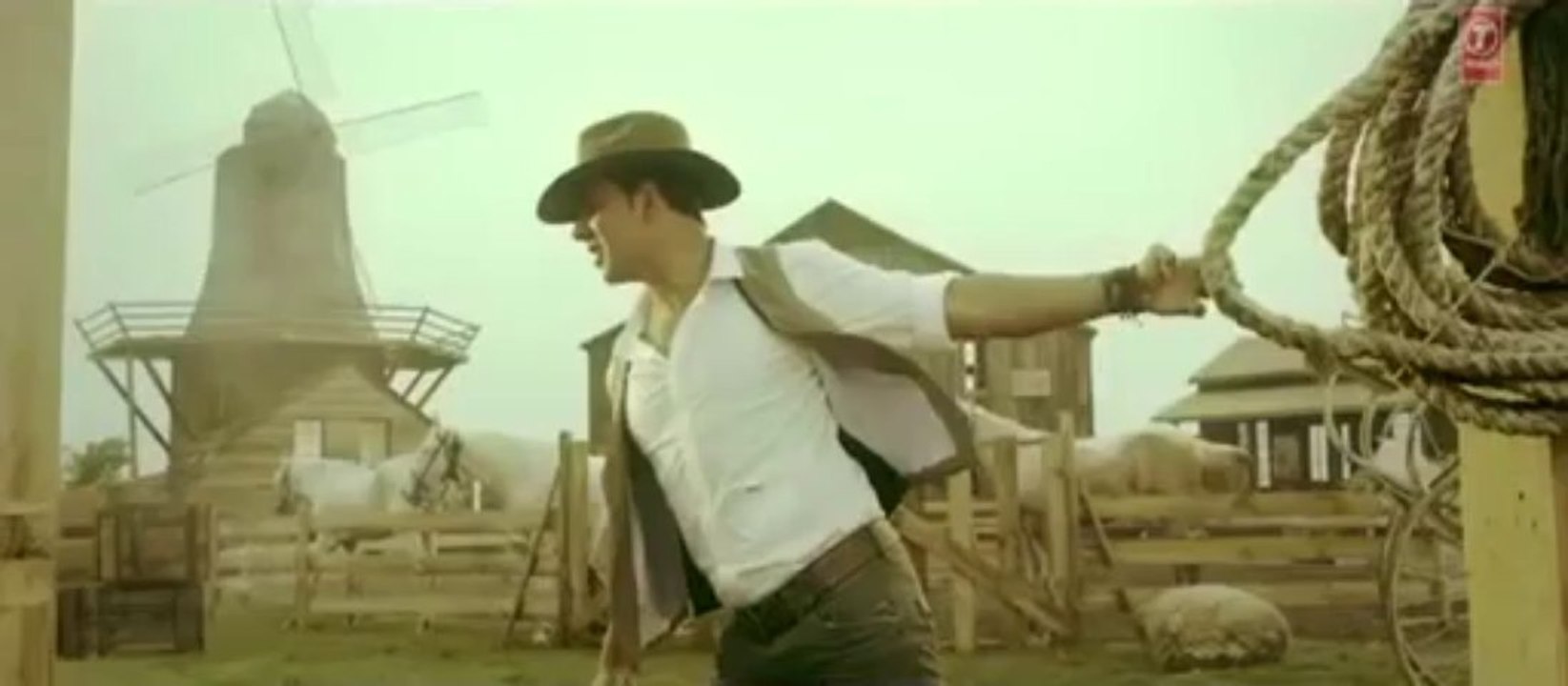 Har Kisi Ko Nahi Milta Yahan Pyaar Zindagi Mein-Boss(Promo)