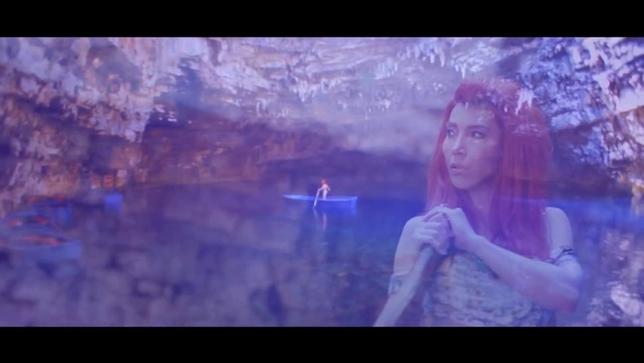 Ya Ya Ya  Hande Yener