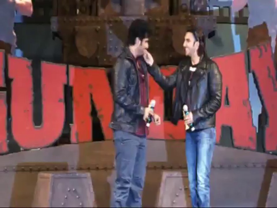 OMG! Ranveer Singh collapsed