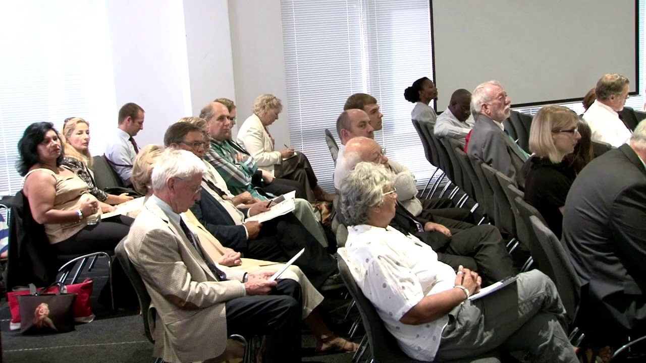 Afrique du Sud: de Klerk accuse l'ANC de discrimination