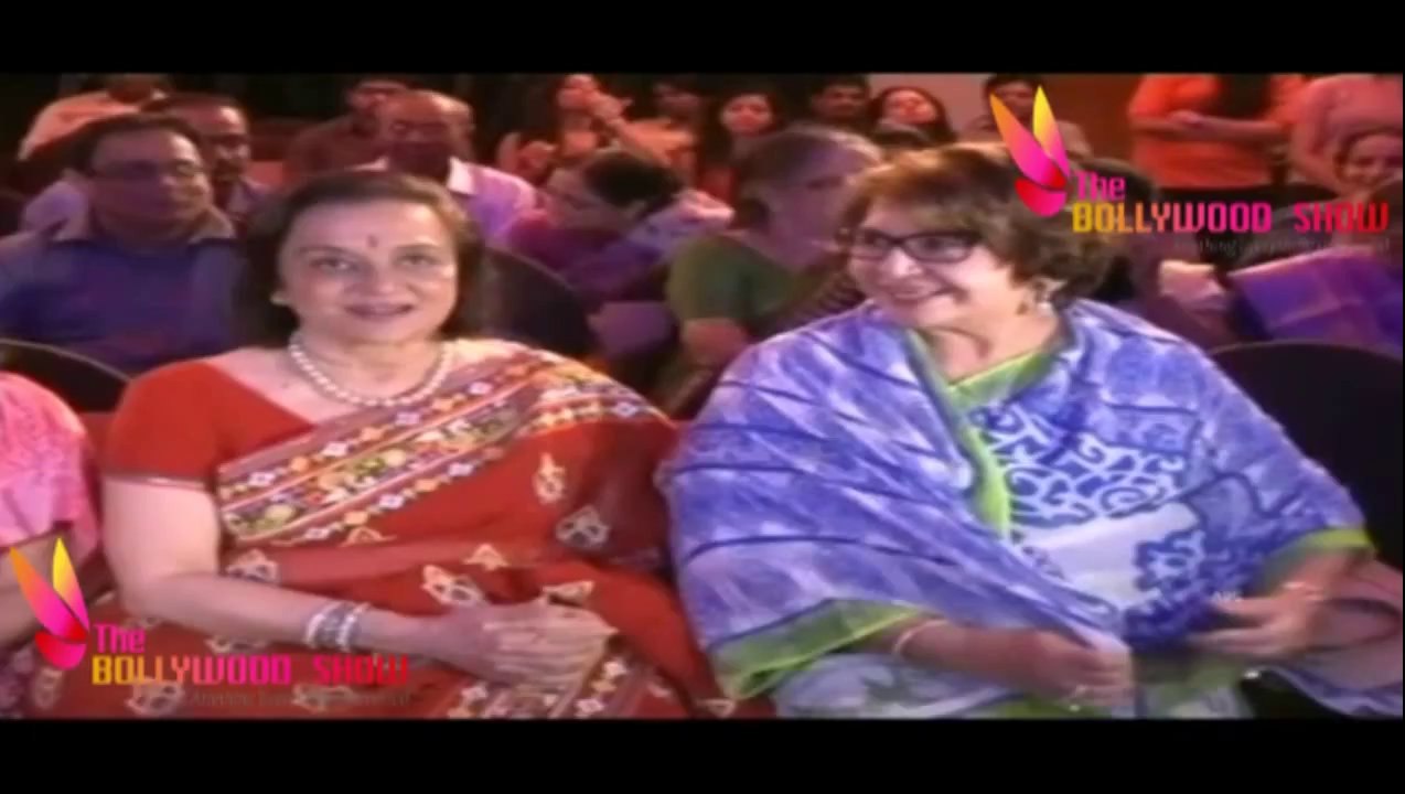 Asha Parekh's Handprint Unveiled: Celebrating a Bollywood Legend's Enduring Legacy ✨