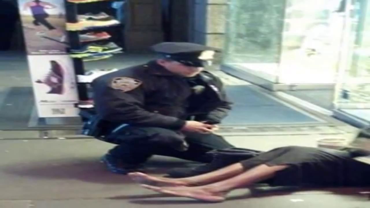 Kindness Inspires Kindness (HD)