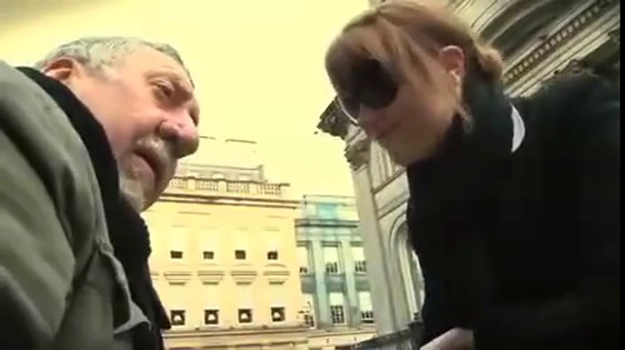 change word ,,,,,,,,, change word