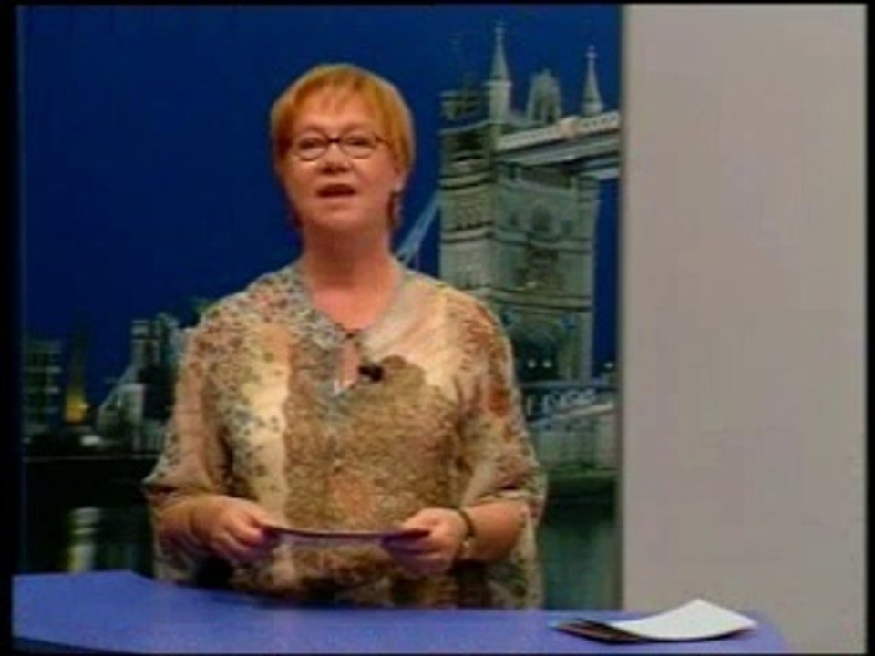 CD 11 (ENGLISH FOR LOW LEVELS)_4