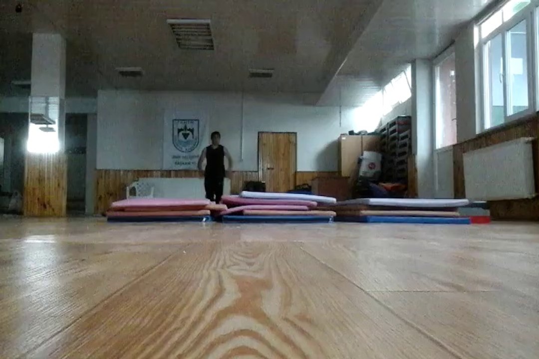 side flip (yan takla)