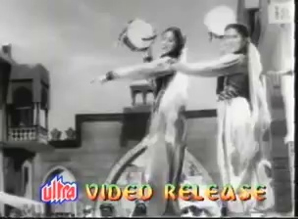 Main Ghariboon Ka Dil Hoon - Classic 1955 Song from AAB E HAYAT 🎶