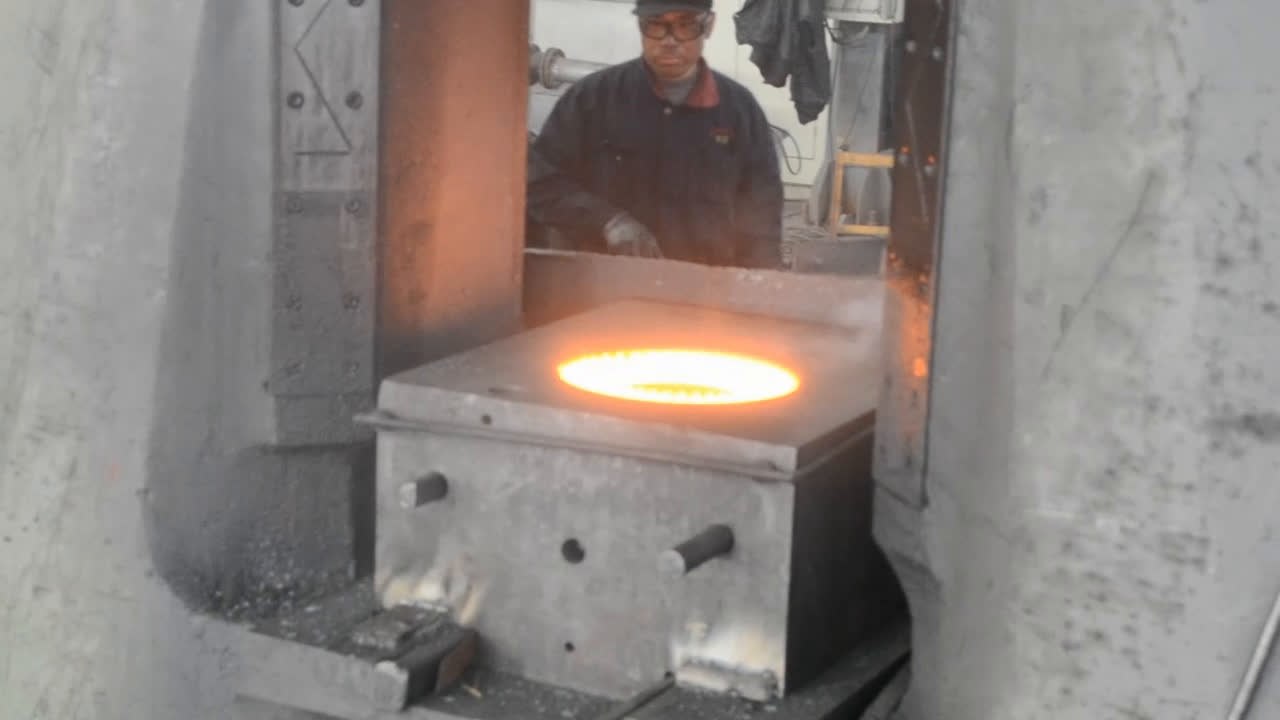 differential gears forged on anyang forging hammer