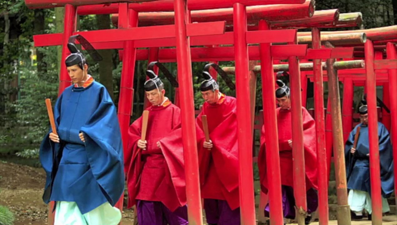 comparing apparel negro and asian hebrews