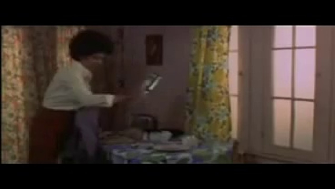 Coffy (1973): Enfermeira busca justiça 💥