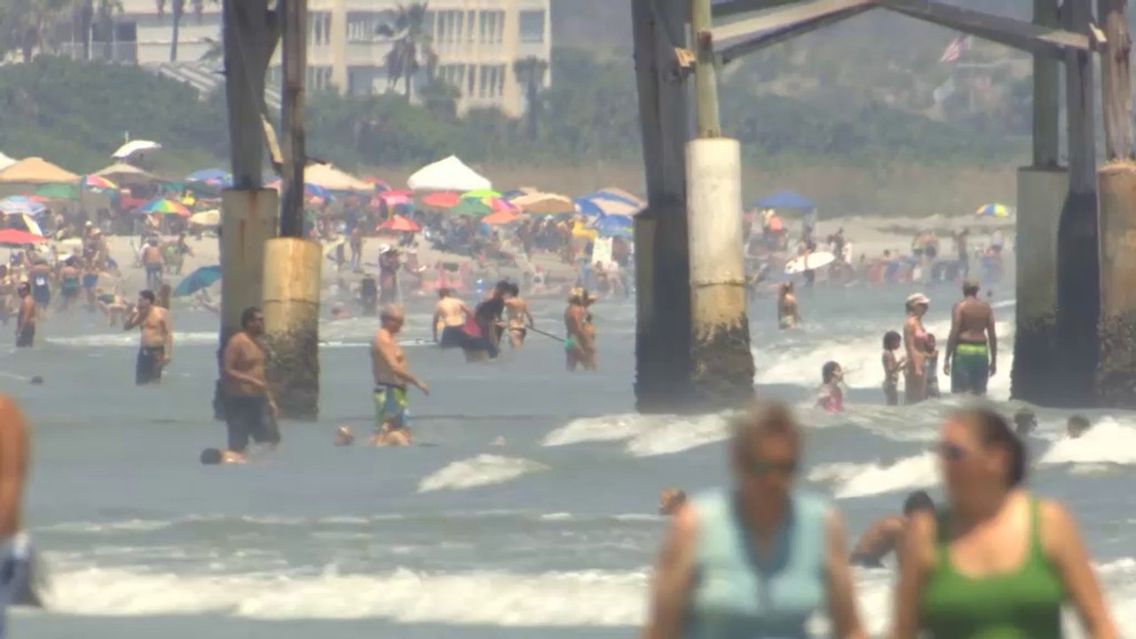 Shock in Florida, motoscafo in fiamme in gara