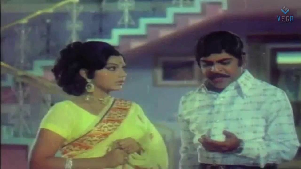 Chakravarthy Movie - Srikanth Adviceing Jaikumar Best Scene