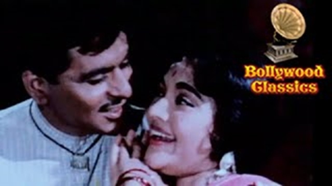 Lata Mangeshkar Romantic Hit Classic Song - Dagabaaz Tori Batiyan - Best of Naushad