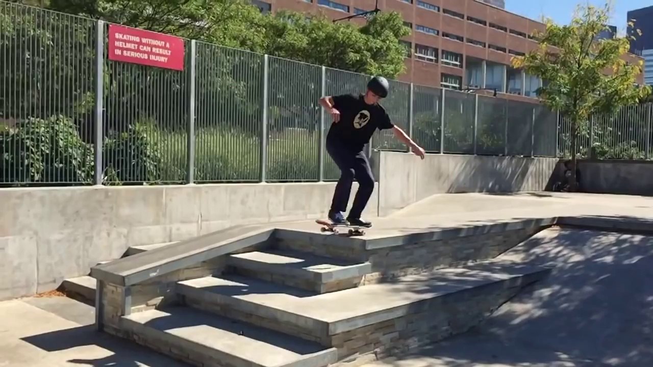 Test iPhone 6 Slow Mo Skateboard (240 fps)