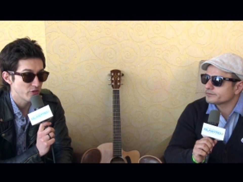 Division Minuscula - Sonando a División