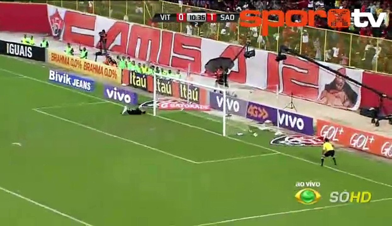 Kadu, Rogerio Ceni'yi fena bombaladı!...