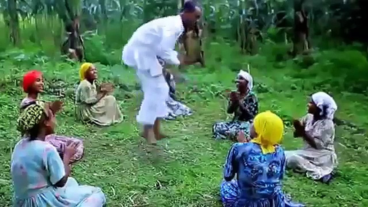 Behailu Kassahun - Ayo Eshururu New Guragigna Music 2014 Ethiopian