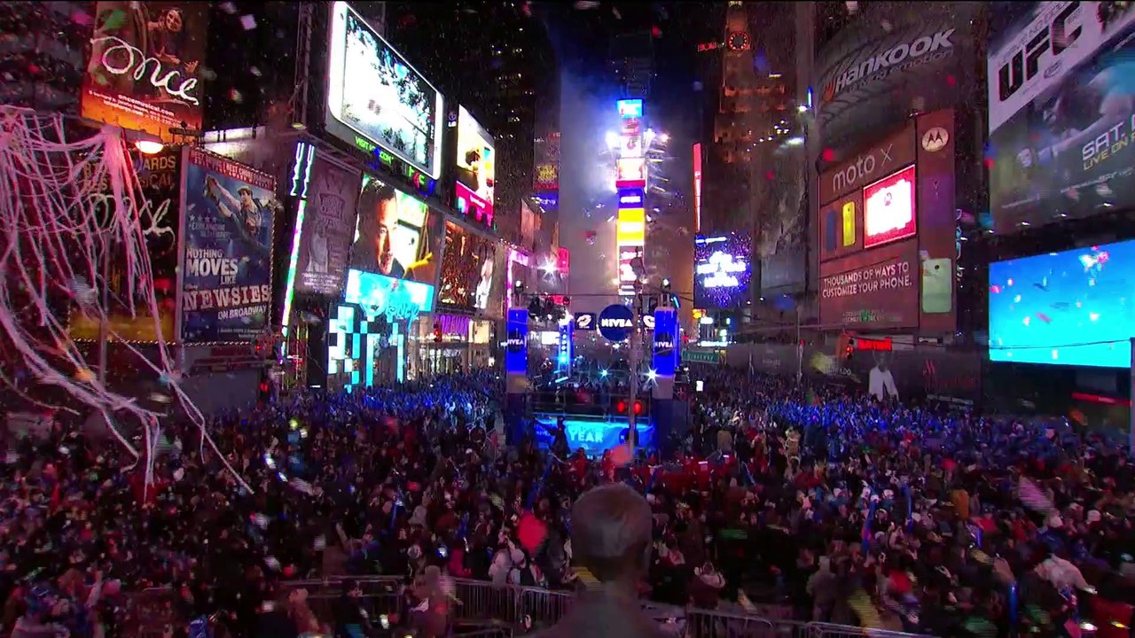 2014 Year in Review in Social Networks