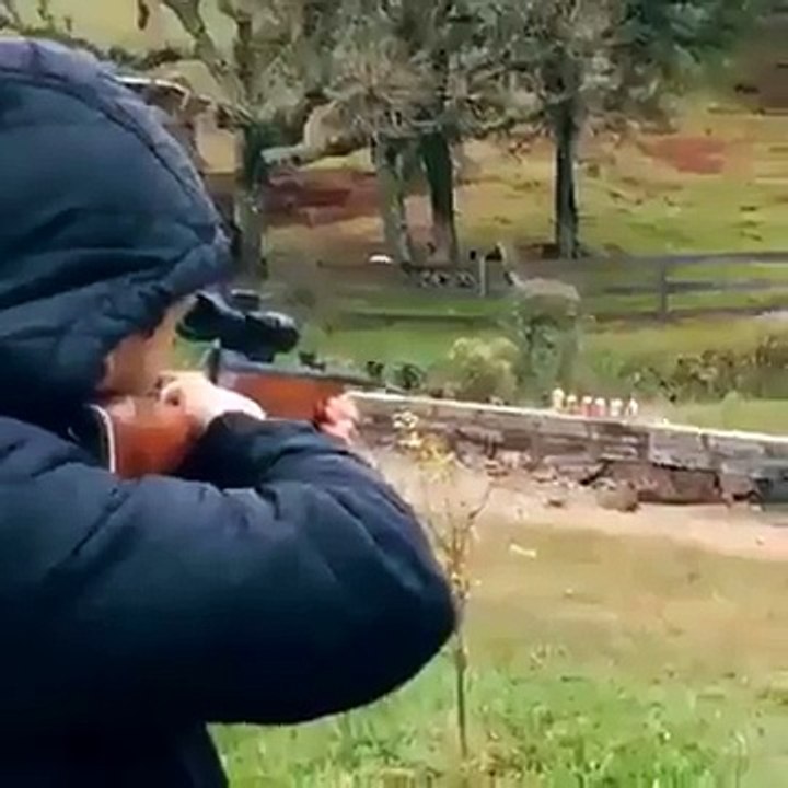 Komik Tüfek Atışı