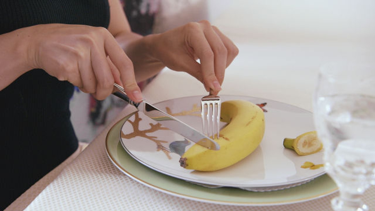 $16K Banana-eating Lessons