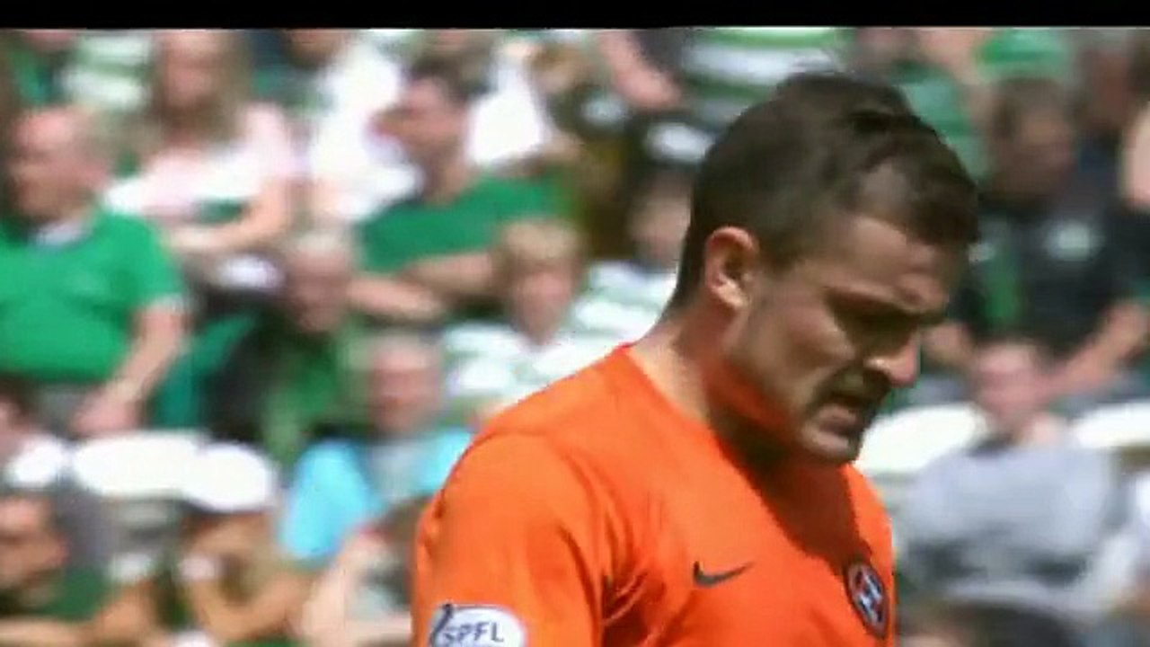Samaras scores as Celtic beat United on trophy day