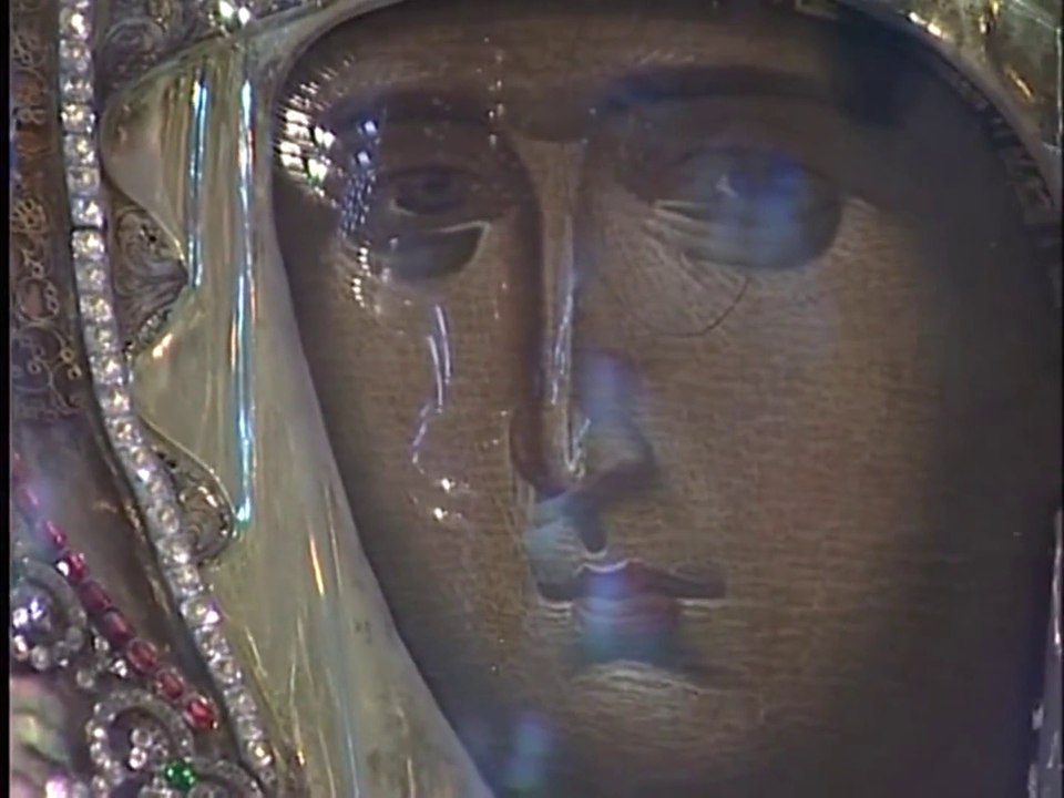 Афон. Хиландар. Икона Божией Матери «Троеручица»