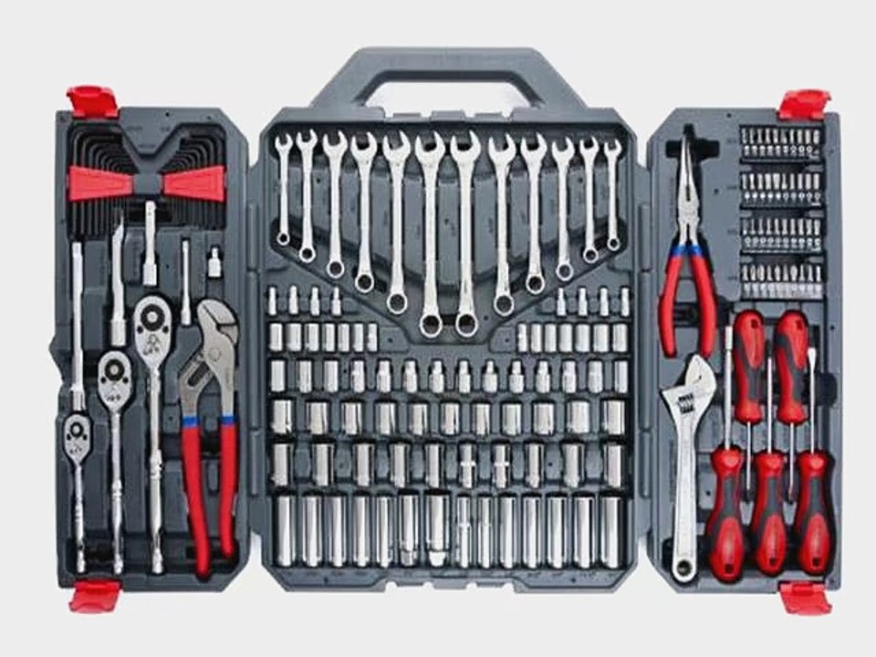 Top 10 Must-Have Tool Sets for Every Garage 🔧