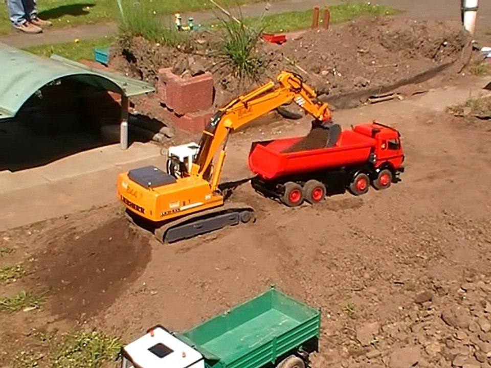 BIGGEST RC CONSTRUCTION,  RC BIG DUMPER AND TIPPER