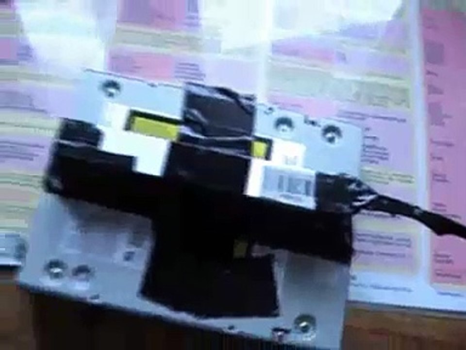 Linear shaped charge