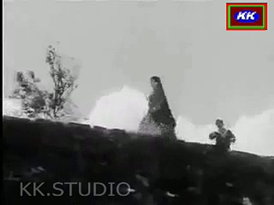 Zara Nazron Kehdo Ji Hemant Kumar -BEES SAAL BAAD-KK