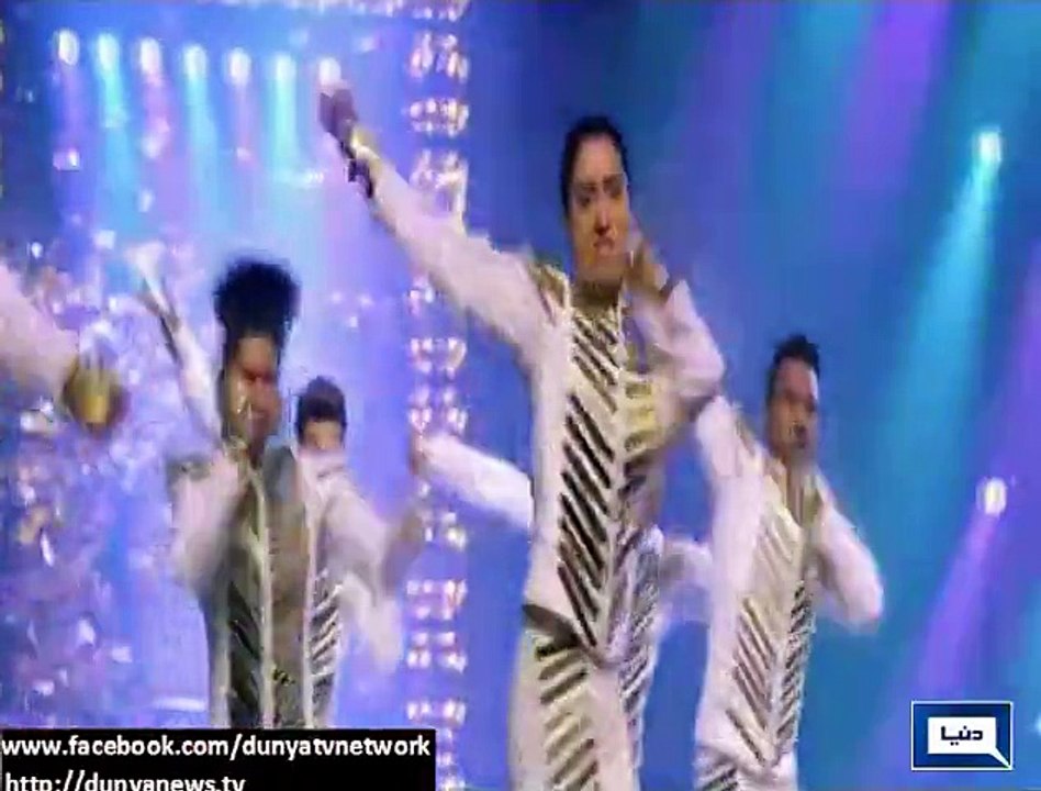 Varun Dhawan and Shraddha Kapoor;