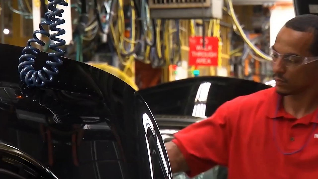 PRODUÇÃO Novo Nissan Maxima 2016 aro 18 FWD 3.5 V6 300 cv 36 mkgf