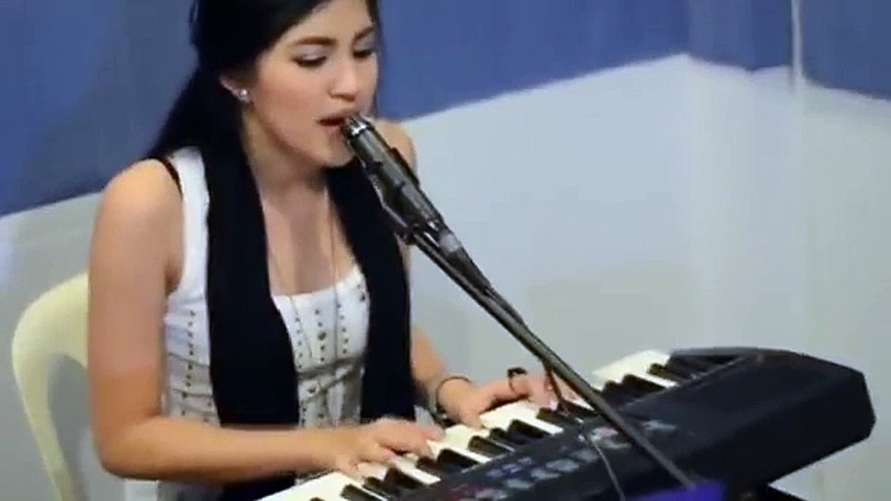 Back to December  - Taylor Swift Cover by Julie Anne JapsMusicBox