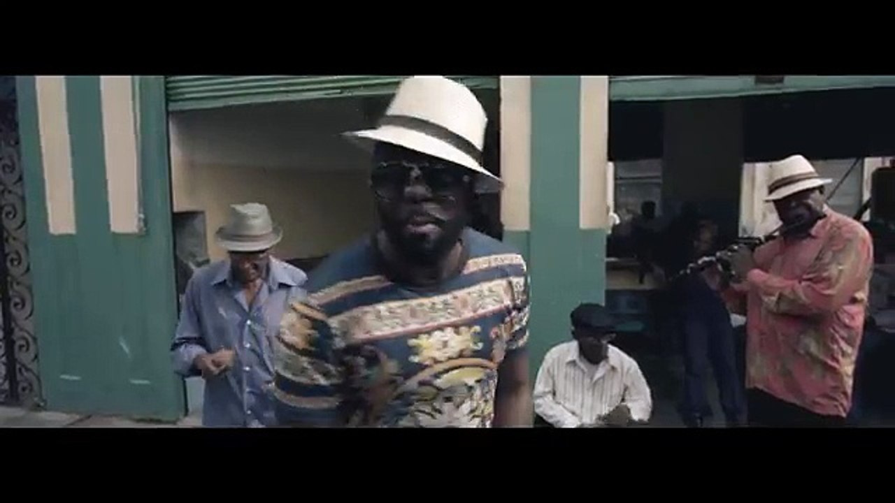 Mac Tyer, Maître Gims - Laisse moi te dire