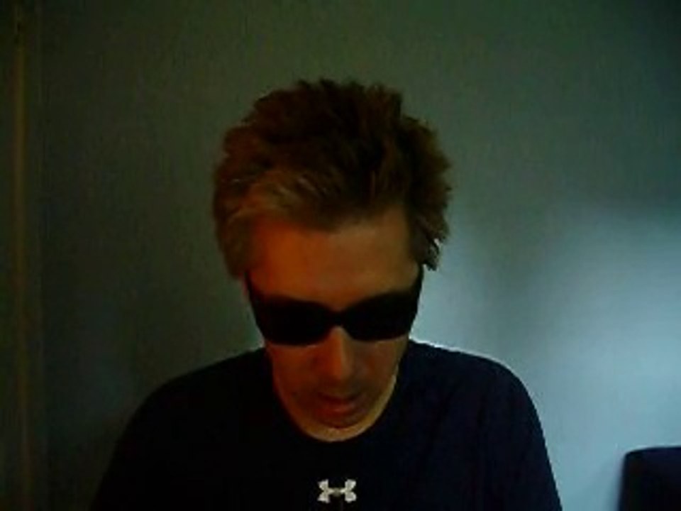 Unexpected Mall Encounter 🤔