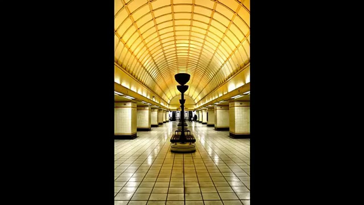 Symmetric Architecture Forms by Caroline Zuellich