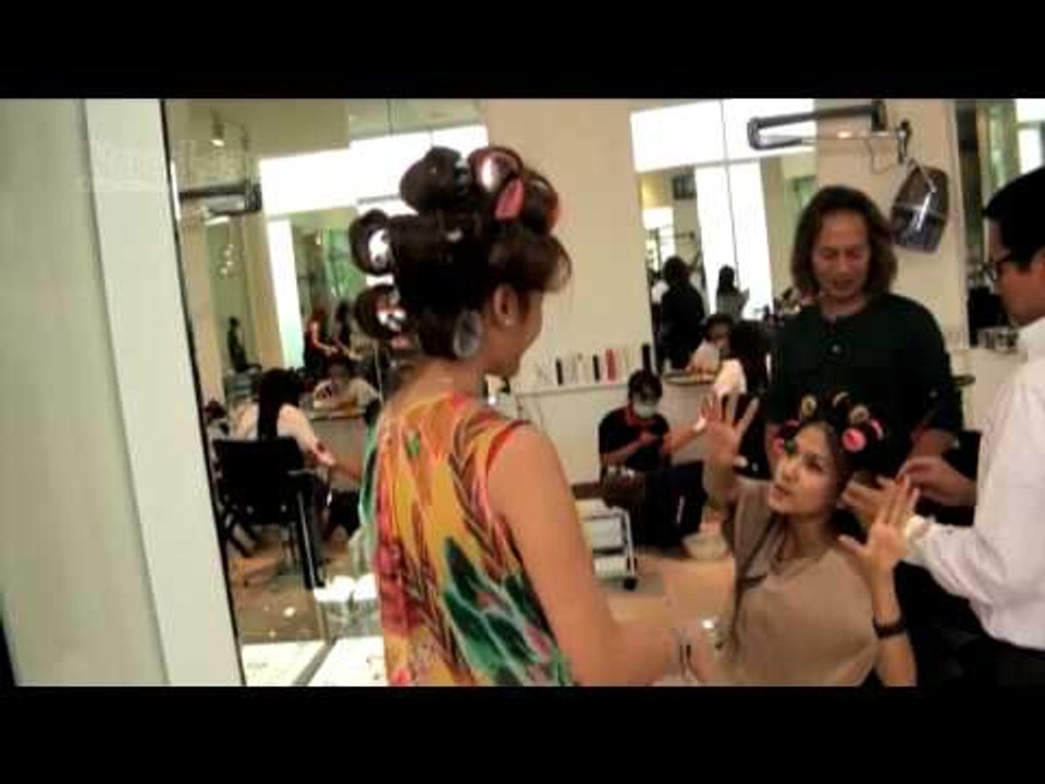 Mahadewi Versus Mahadewi