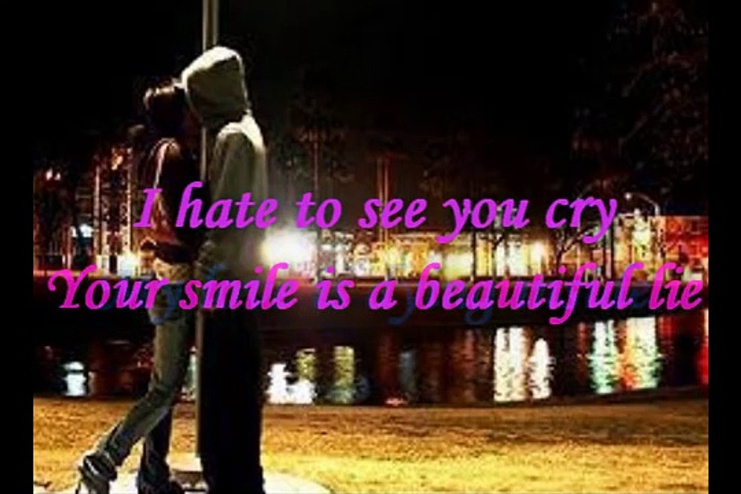 Stereo Love {Lyrics}