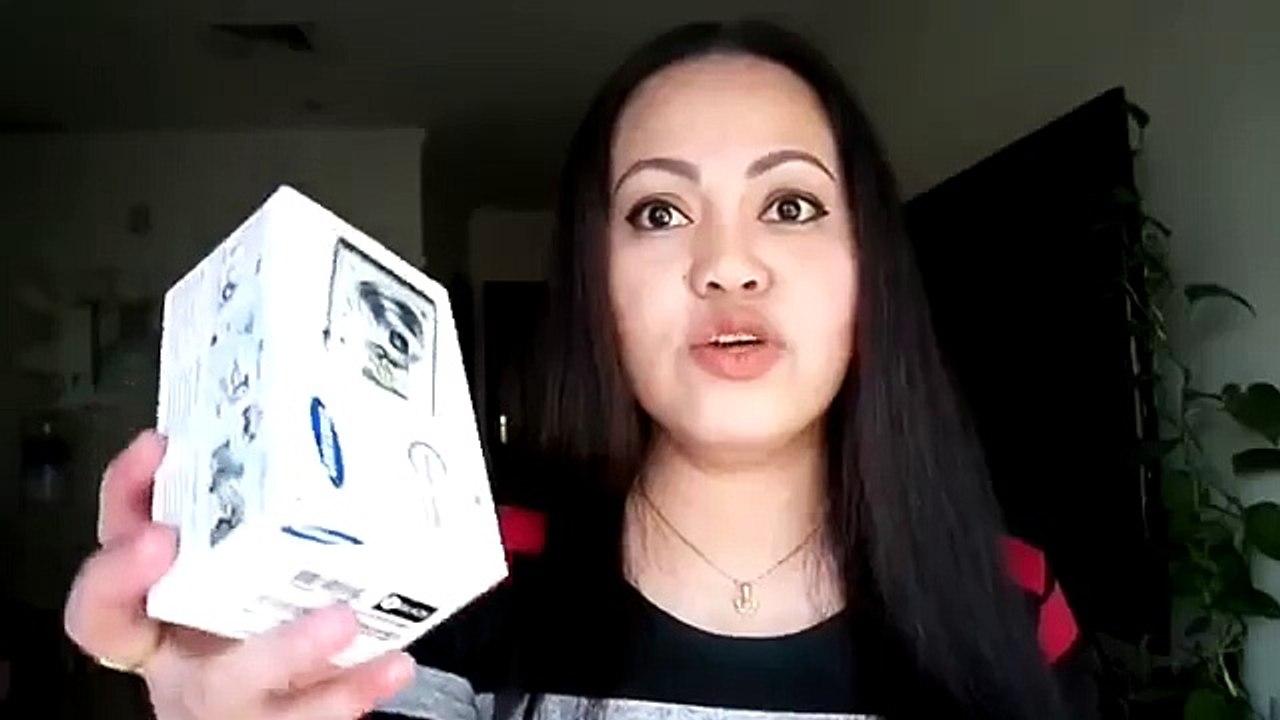 Check Samsung WB1100F 16.2MP CCD Smart WiFi & NFC Digital Camera with 35x Op Top