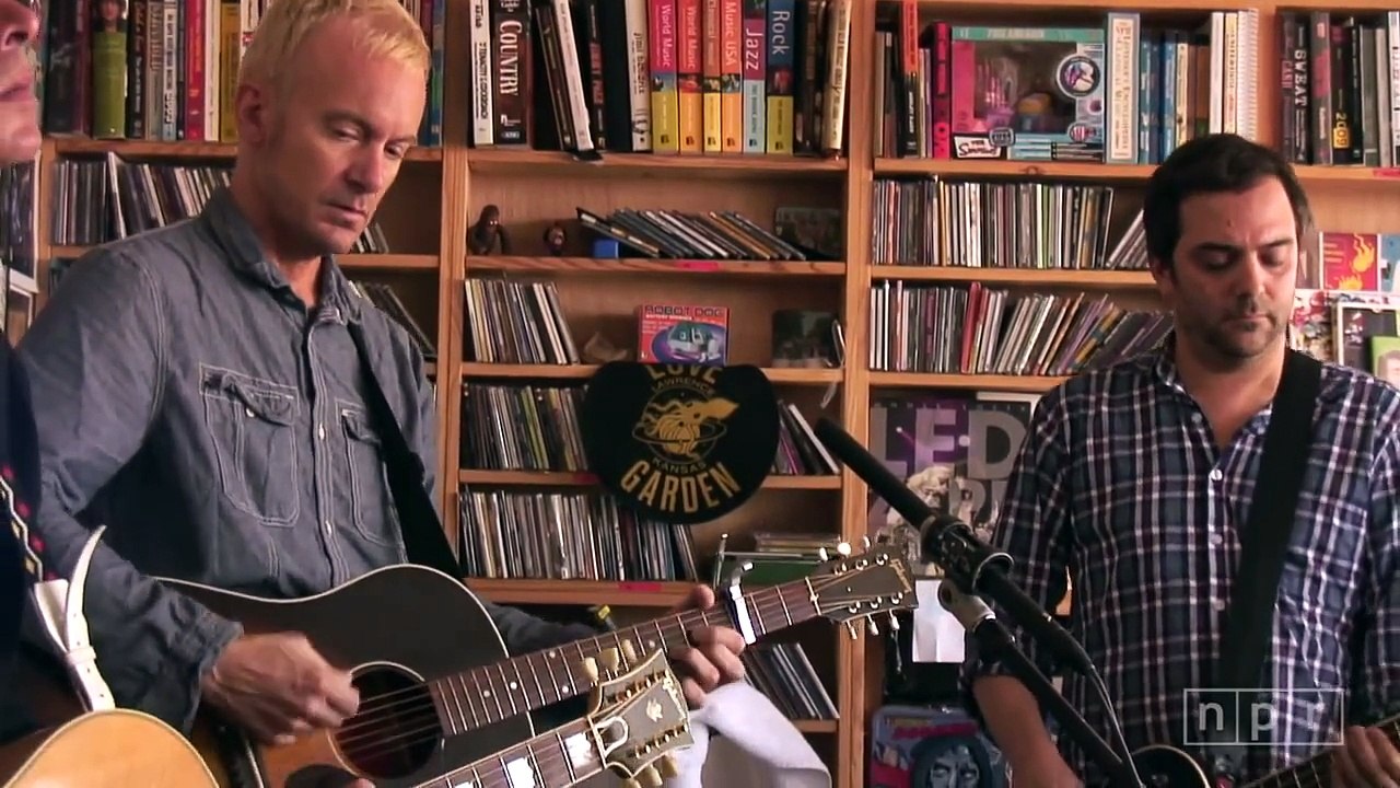 Fountains Of Wayne: NPR Music Tiny Desk Concert