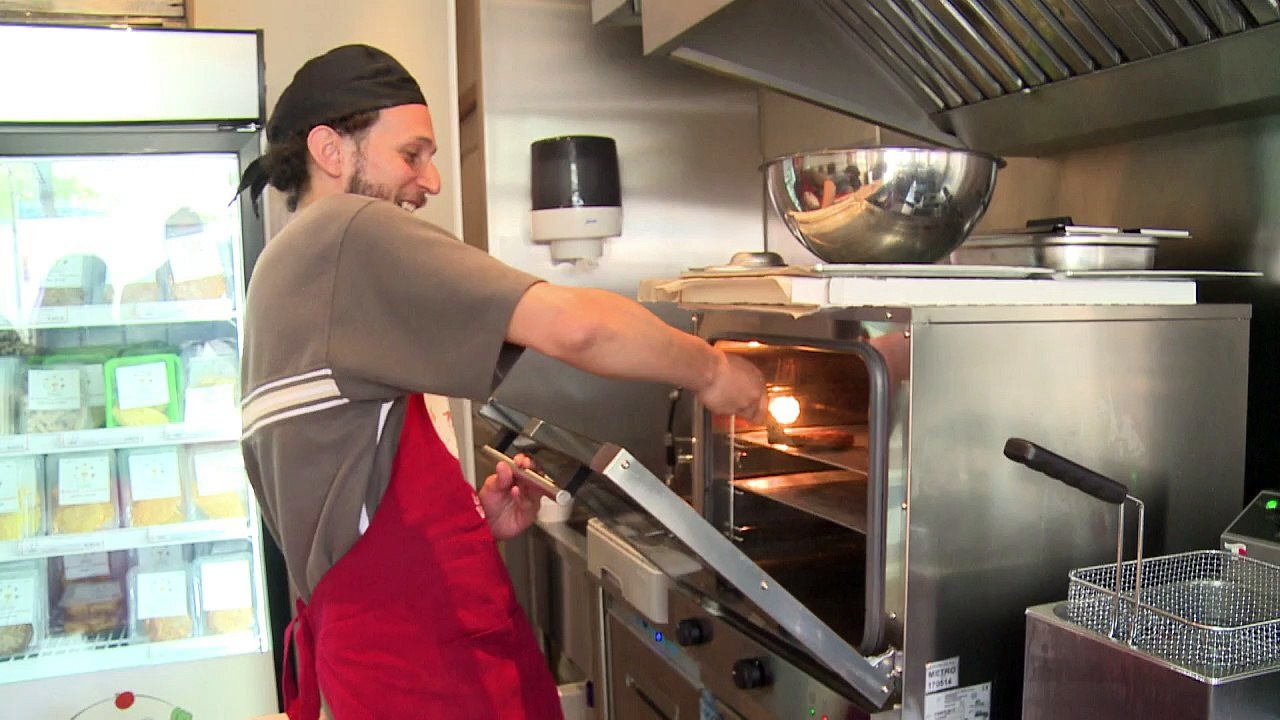 France gets bite of meat-tasting veggie fare