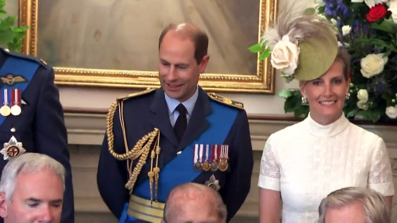 Prince Philip swears at photographer